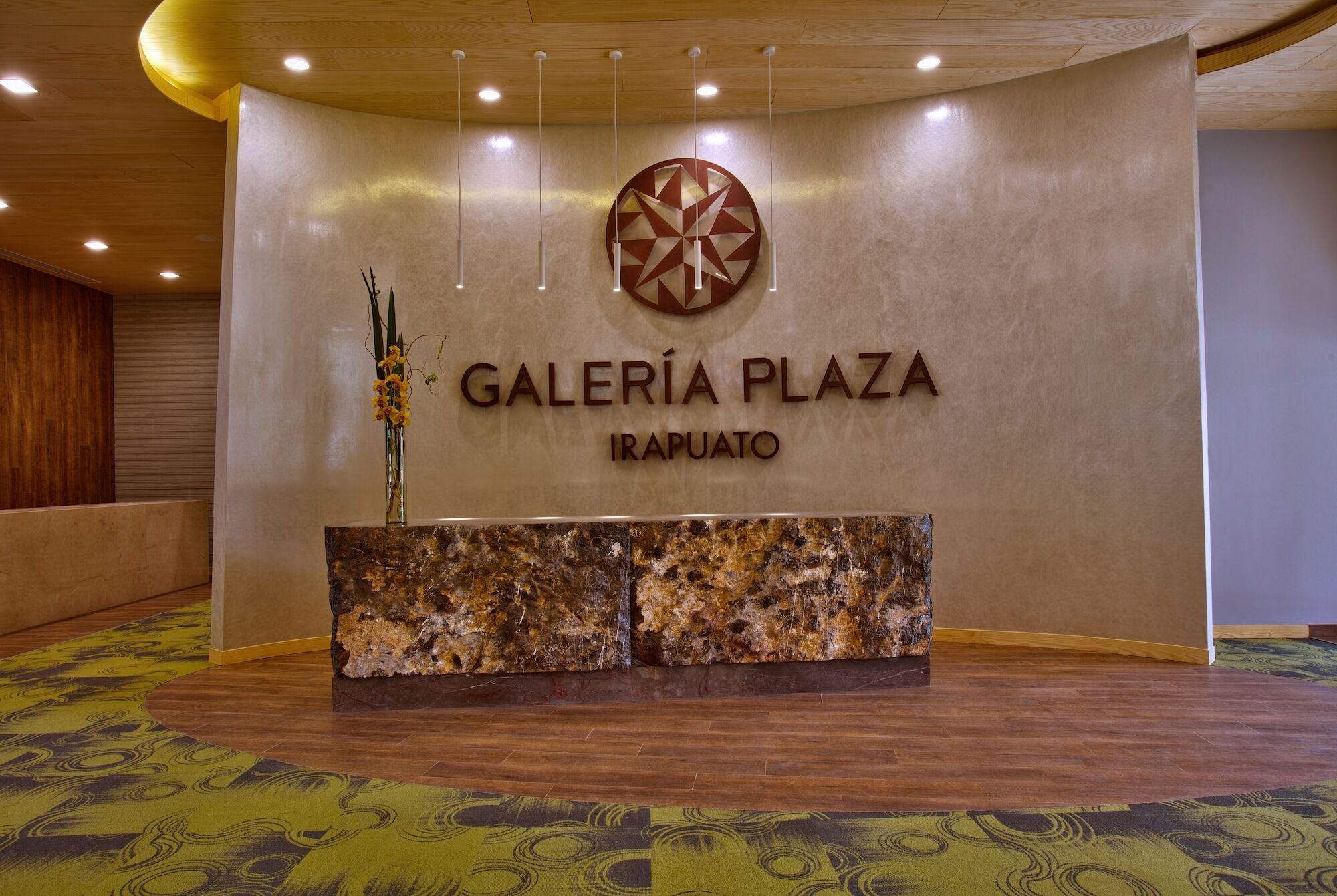 Готель Galeria Plaza Ірапуато Екстер'єр фото